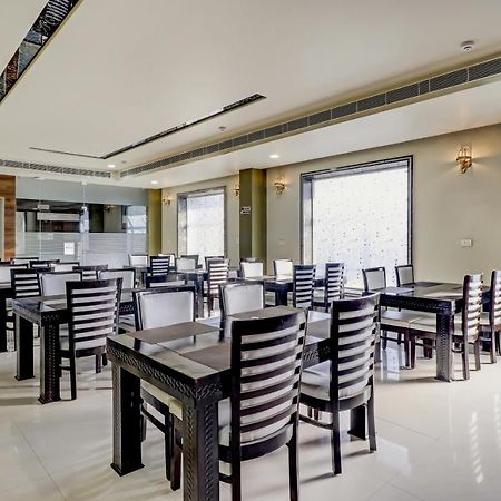 Sanskar Hotel Jaipur Ngoại thất bức ảnh
